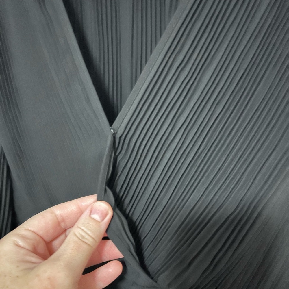 The Kooples black blouse size 2 accordion material - Picture 5 of 8